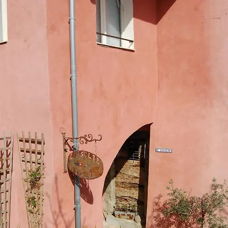 E Casalte Couette-café Montegrosso